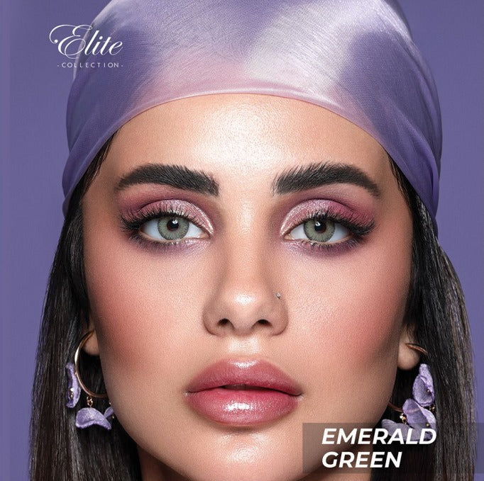 Bella Elite Emerald Green "One pair of contact lenses is accompanied by one complimentary container."-zoom-1
